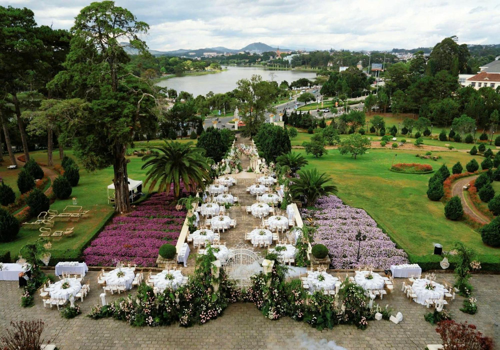 Dalat Palace Heritage Hotel Exterior photo